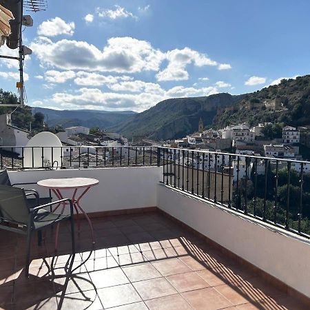 Apartamentos La Muela - Chulilla Dış mekan fotoğraf